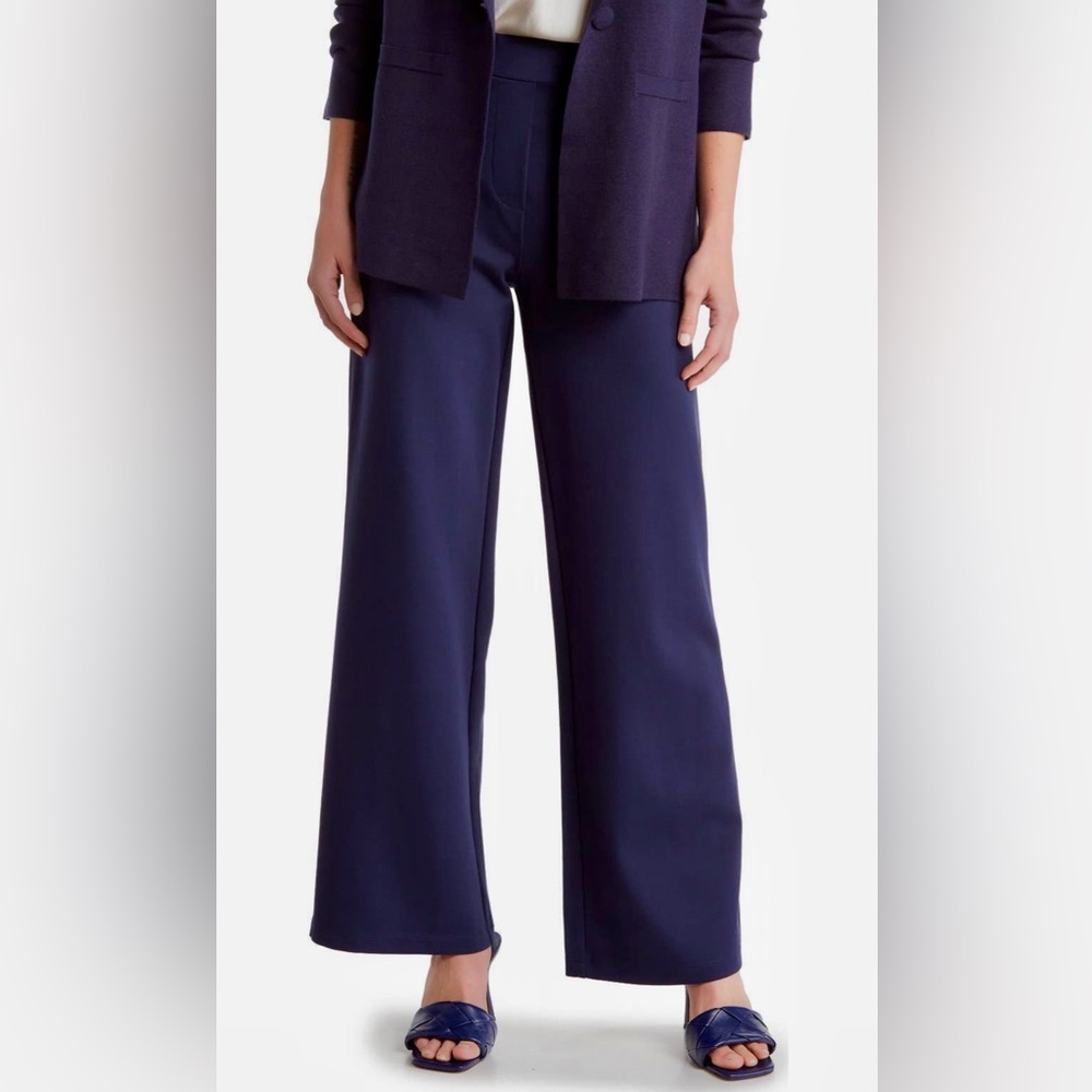 By Design Kim Wide-Leg Pants Navy. Stretchy thick material.